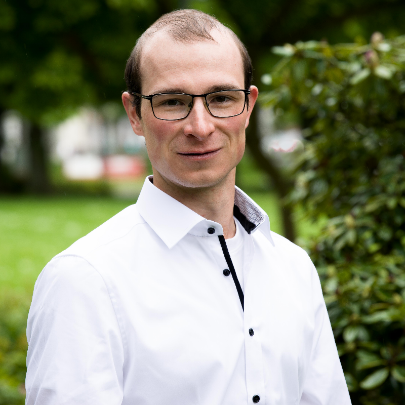  Andreas Rieke