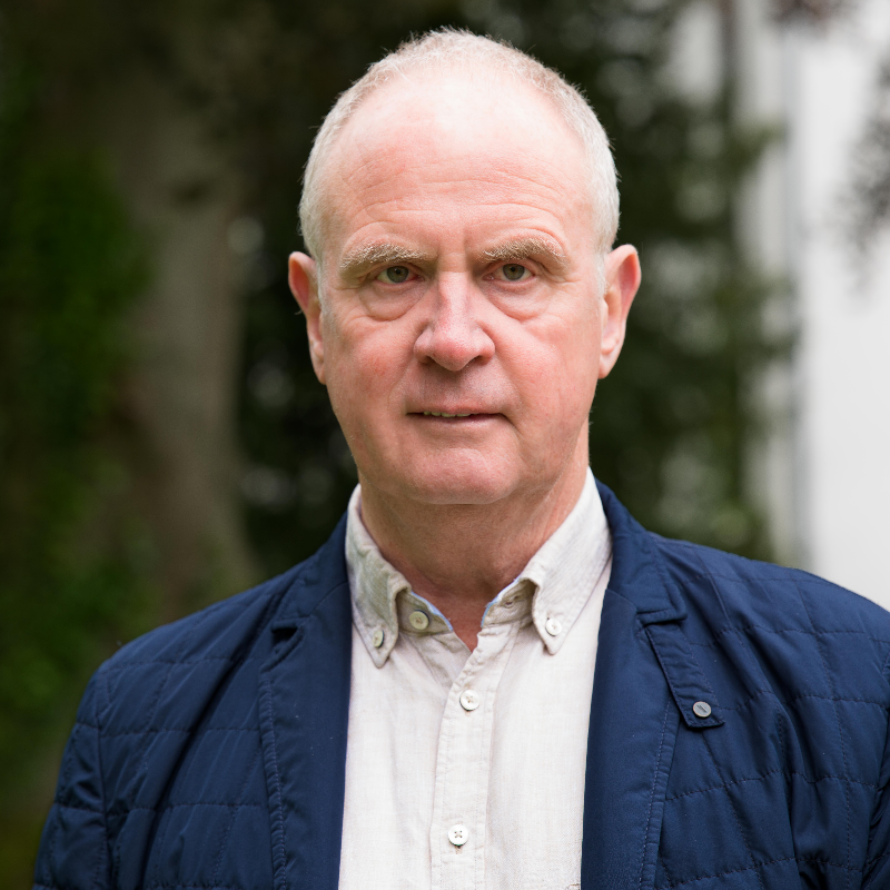  Eckhard Pfeil